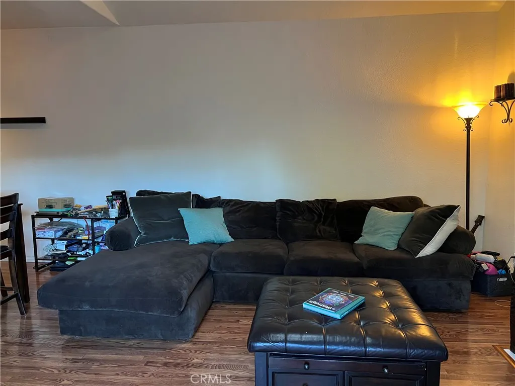 Additional image 25 of 17726 Kinzie St, Northridge, CA 91325