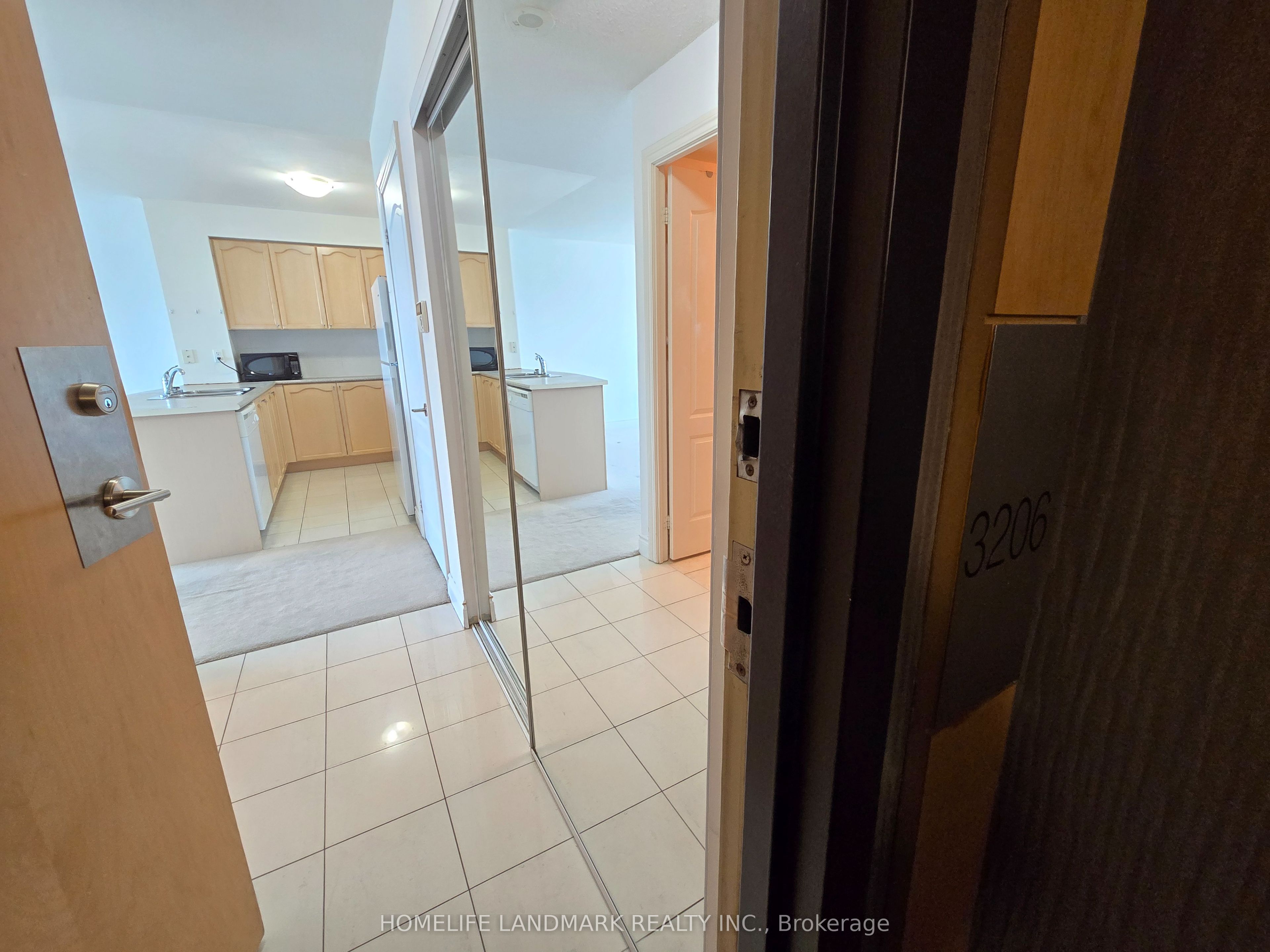 Additional image 6 of 3206-50 Brian Harrison Way, Toronto, ON, M1P 5J4