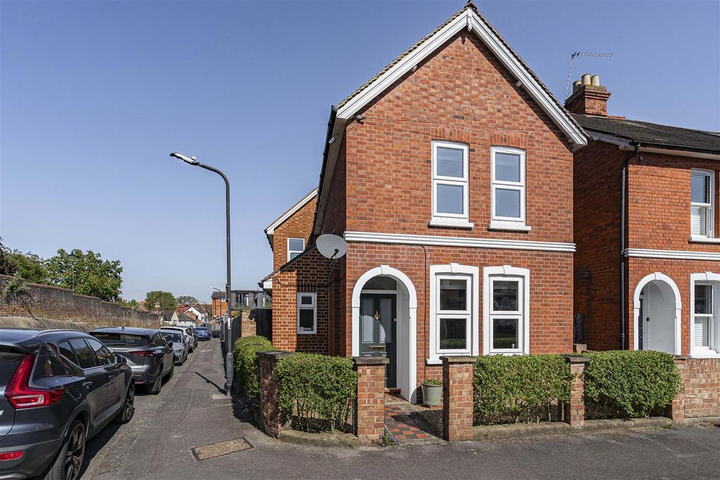 Additional image 37 of 4 bed detached house for saleCollege Rise, Maidenhead SL6