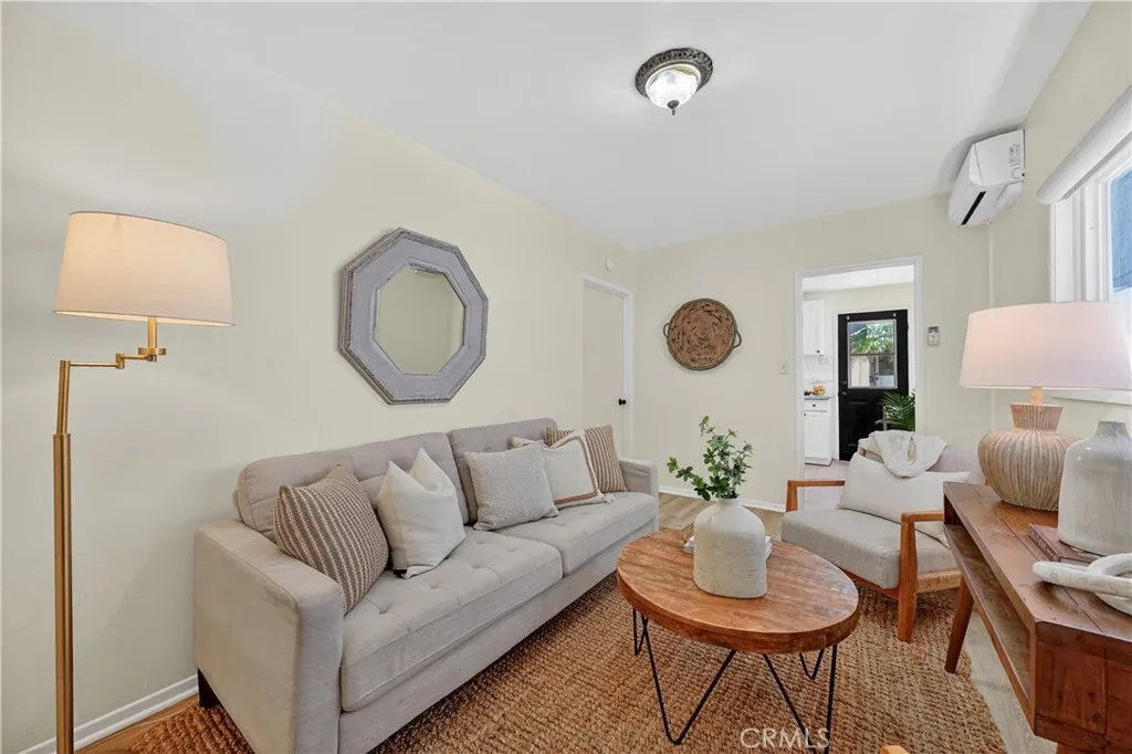 Additional image 36 of 129 14th St, Seal Beach, CA 90740