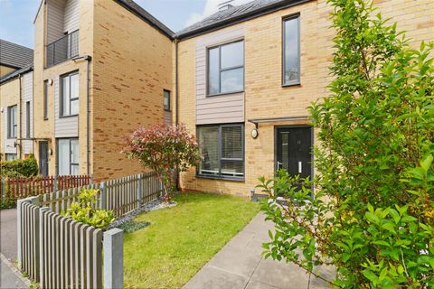 Frank Wright Close, Sheffield S2