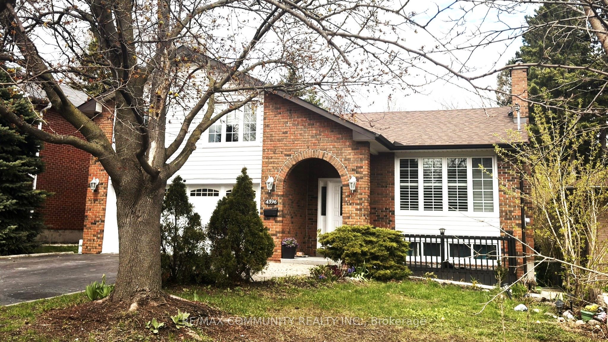 Additional image 2 of 4396 Lawrence Avenue E, Toronto, ON, M1E 2T5