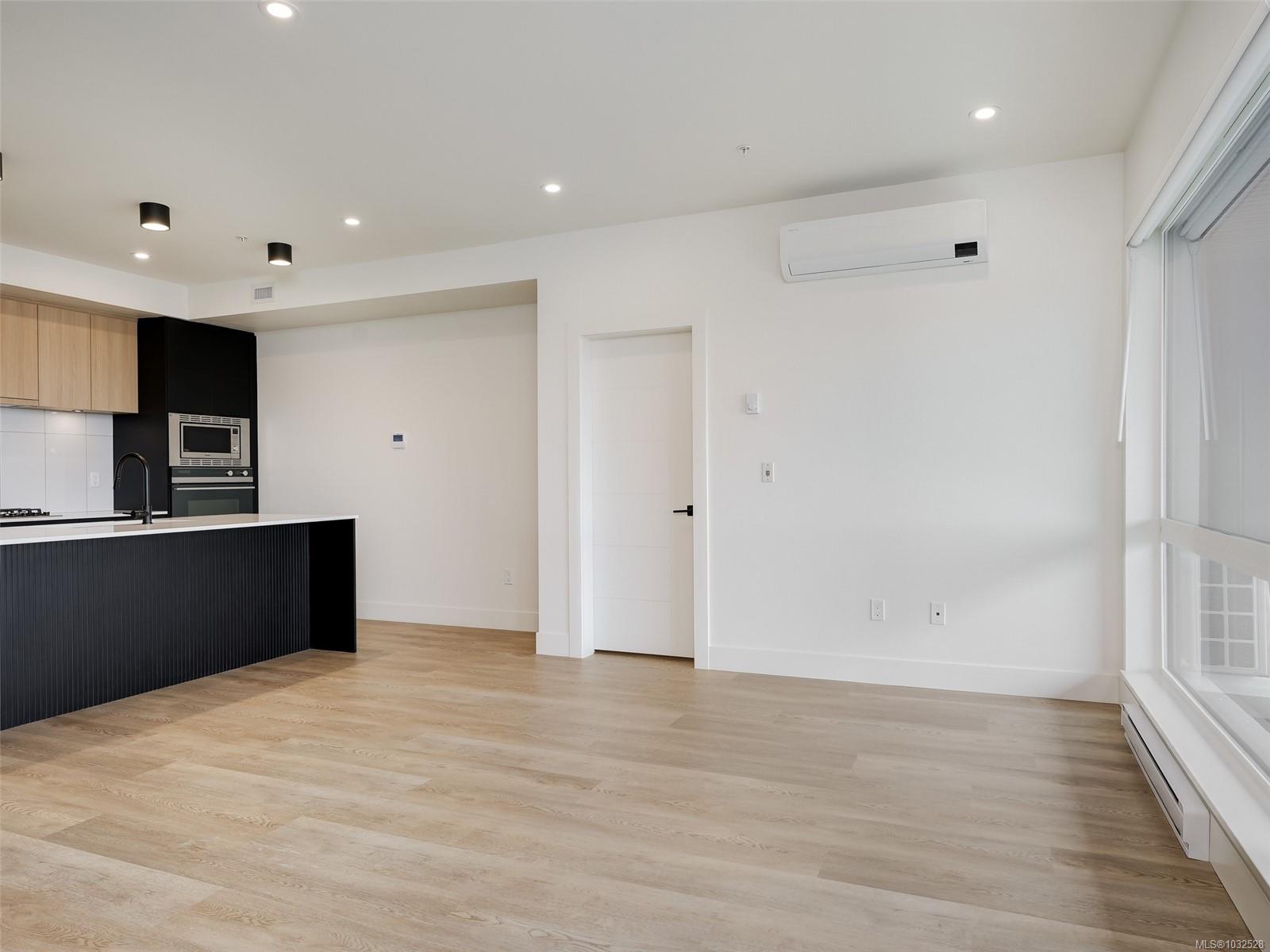 512-2341 Bear Mountain Parkway, Langford, BC, V9B 6V1 photo 5