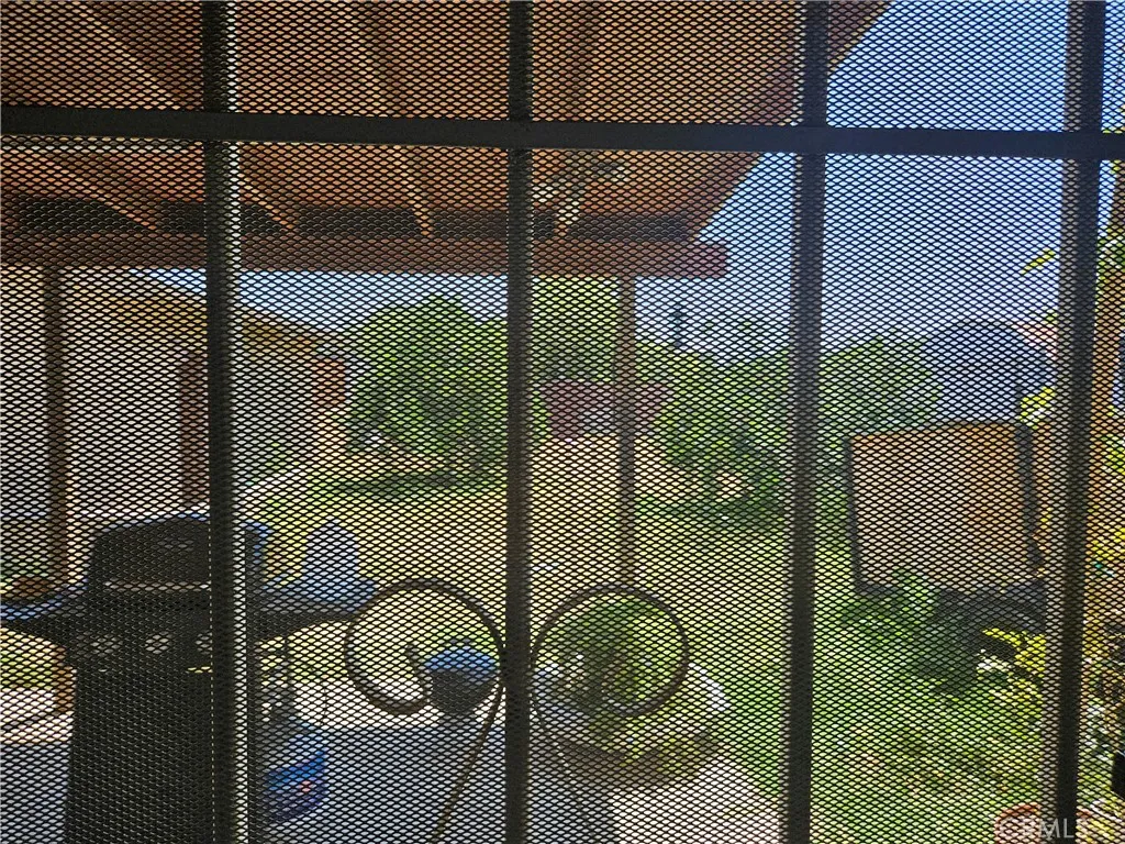Additional image 91 of 537 E 3rd St, Rialto, CA 92376