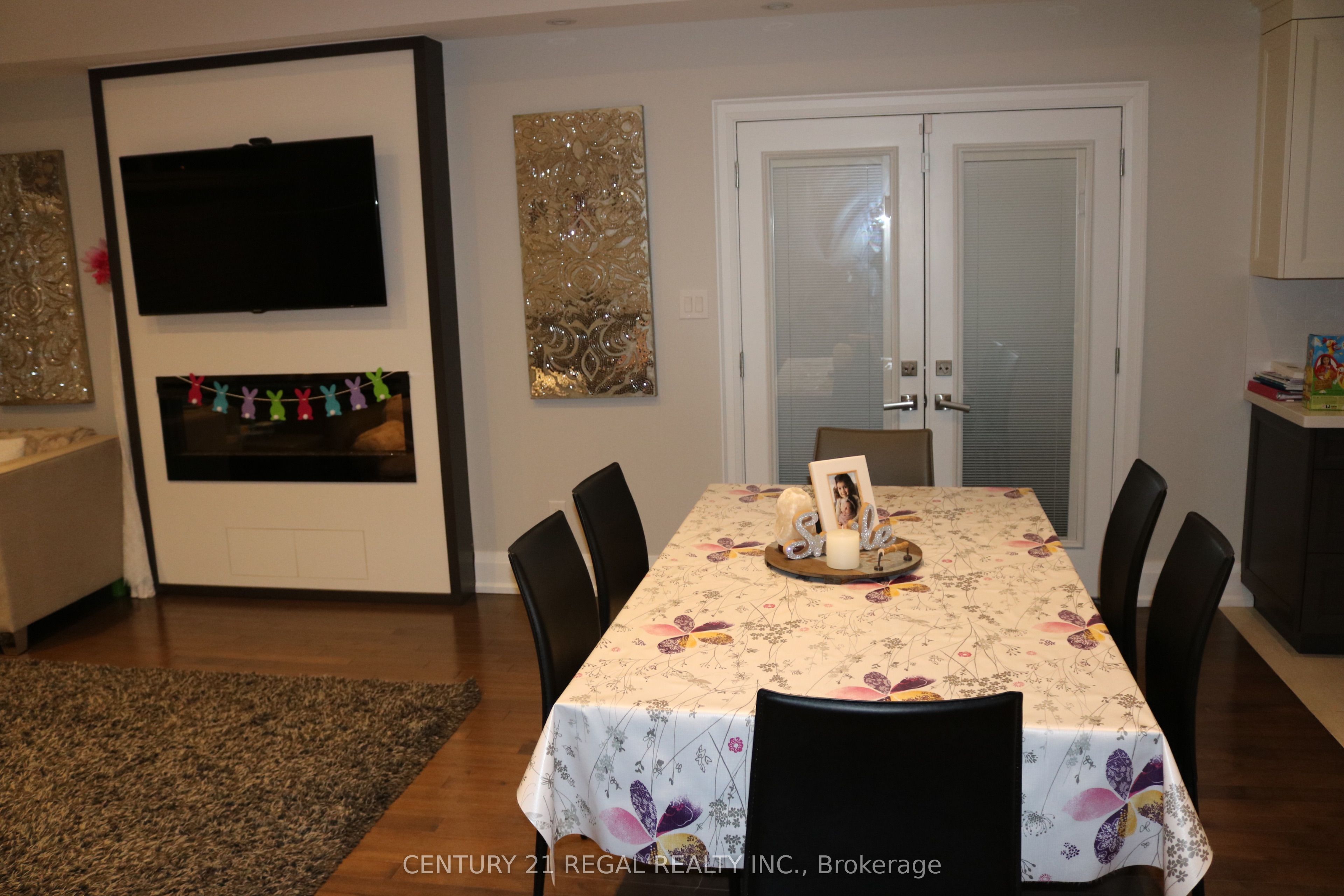 Additional image 3 of 18 Rowse Crescent, Toronto, ON, M9P 3L5