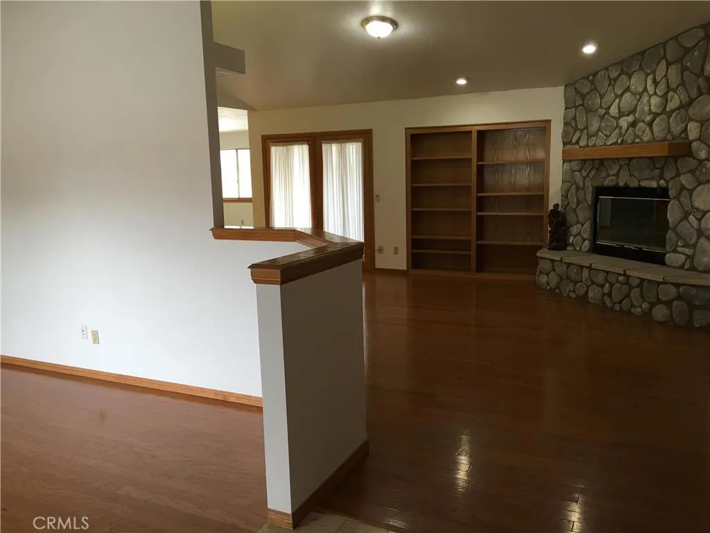 20231 Wadena Rd, Apple Valley, CA 92308 photo 5