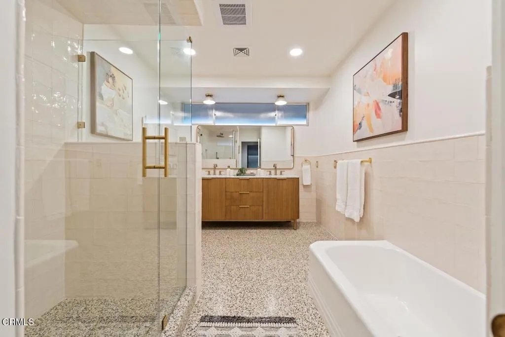 Additional image 19 of 1535 Meadowbrook Road, Altadena, CA 91001
