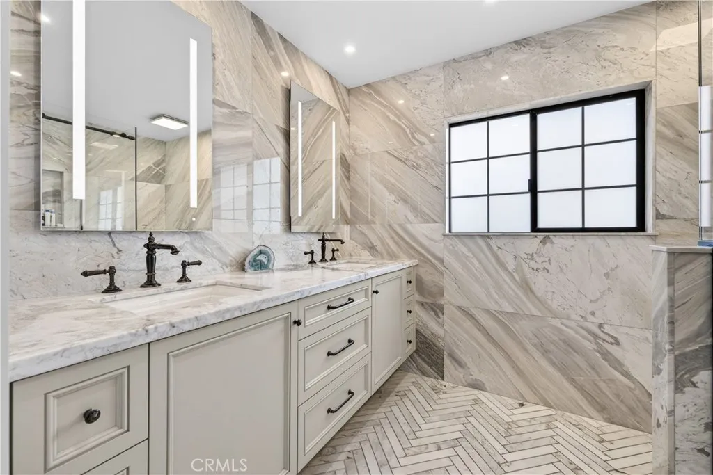 Additional image 19 of 1454 N Hilltop Dr, Azusa, CA 91702