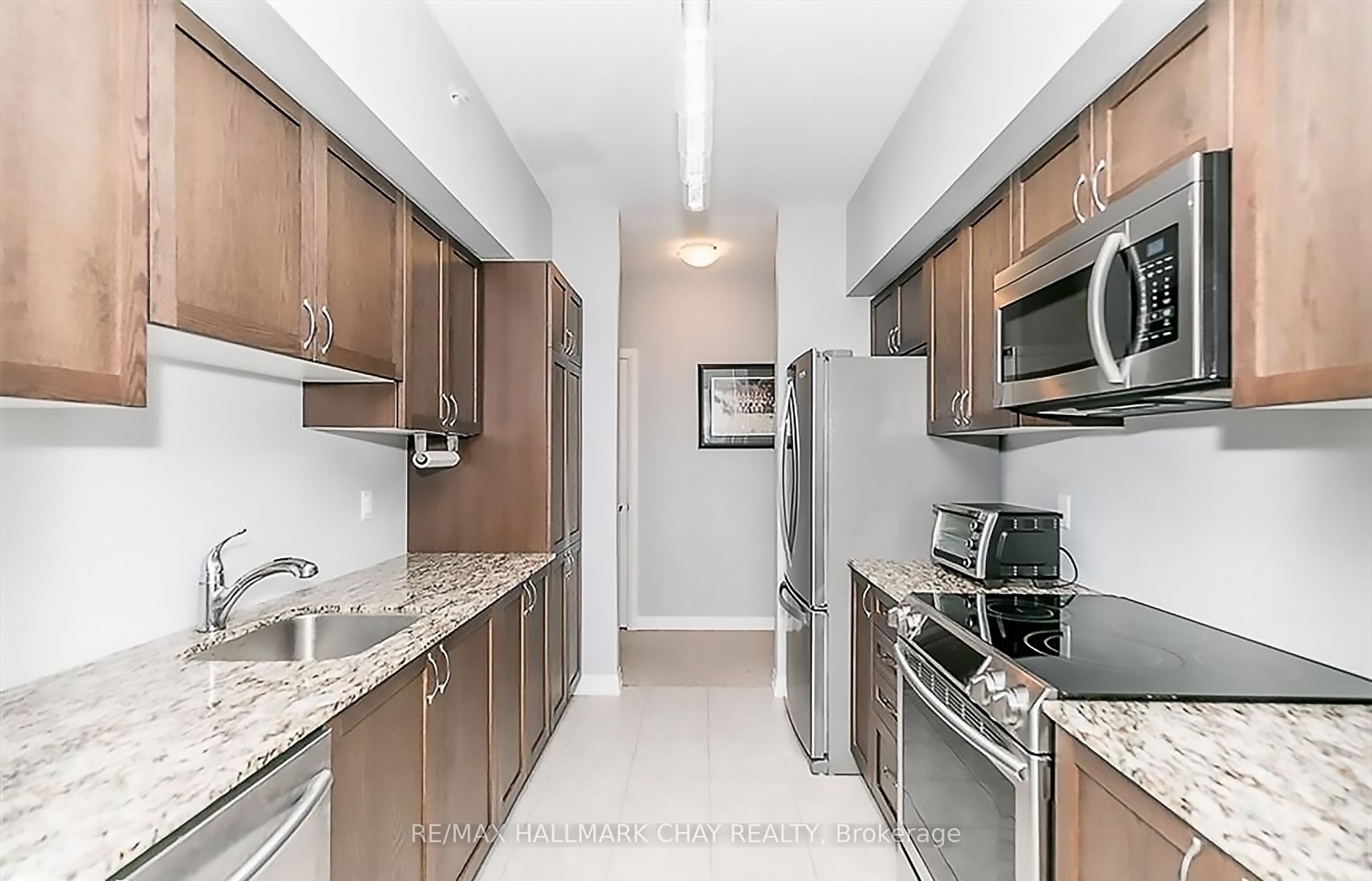 Additional image 4 of 302-306 Essa Road, Barrie, ON, L9J 0H5