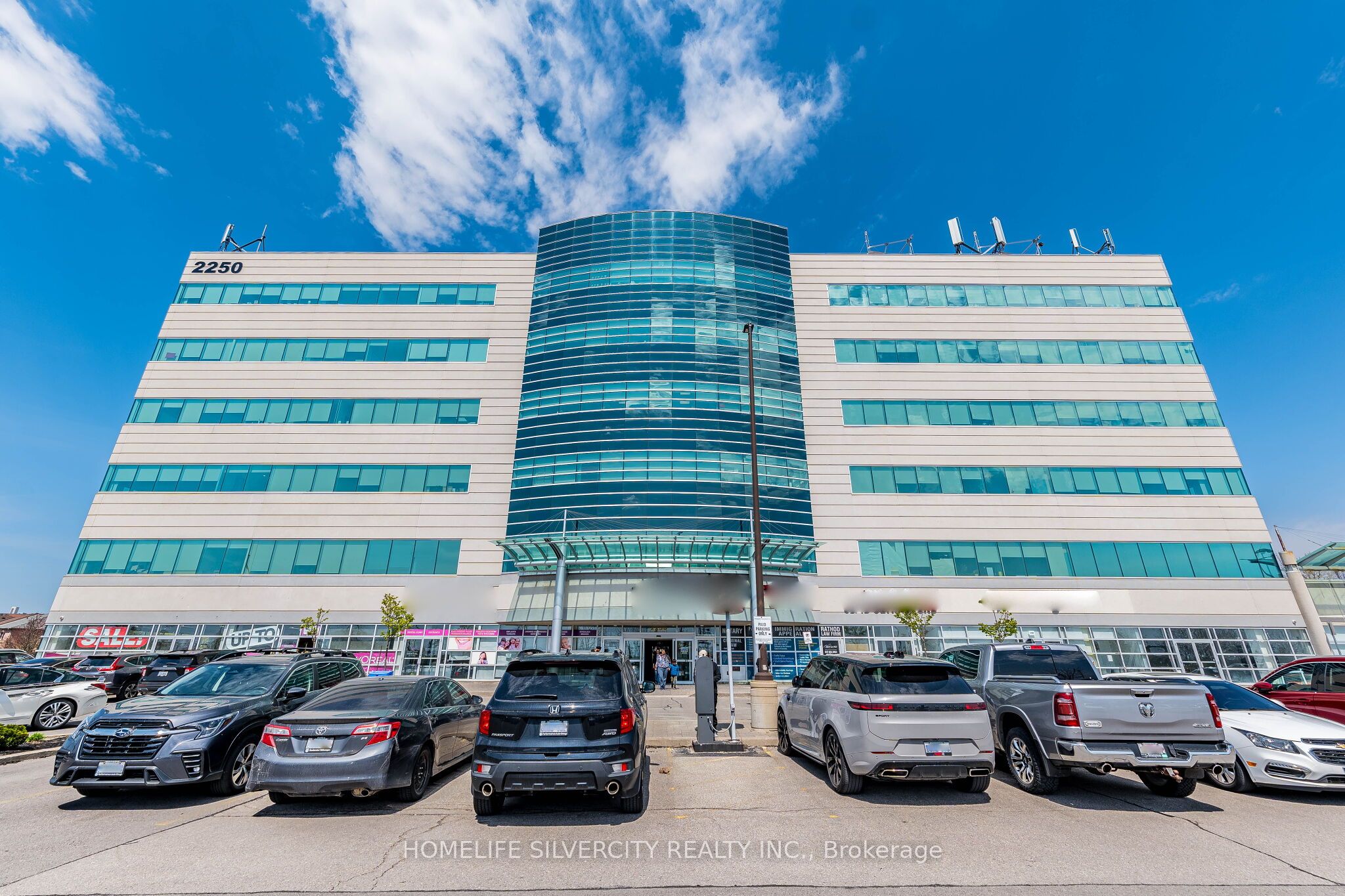 302-2250 Bovaird Drive E, Brampton, ON, L6R 0W3 photo 2