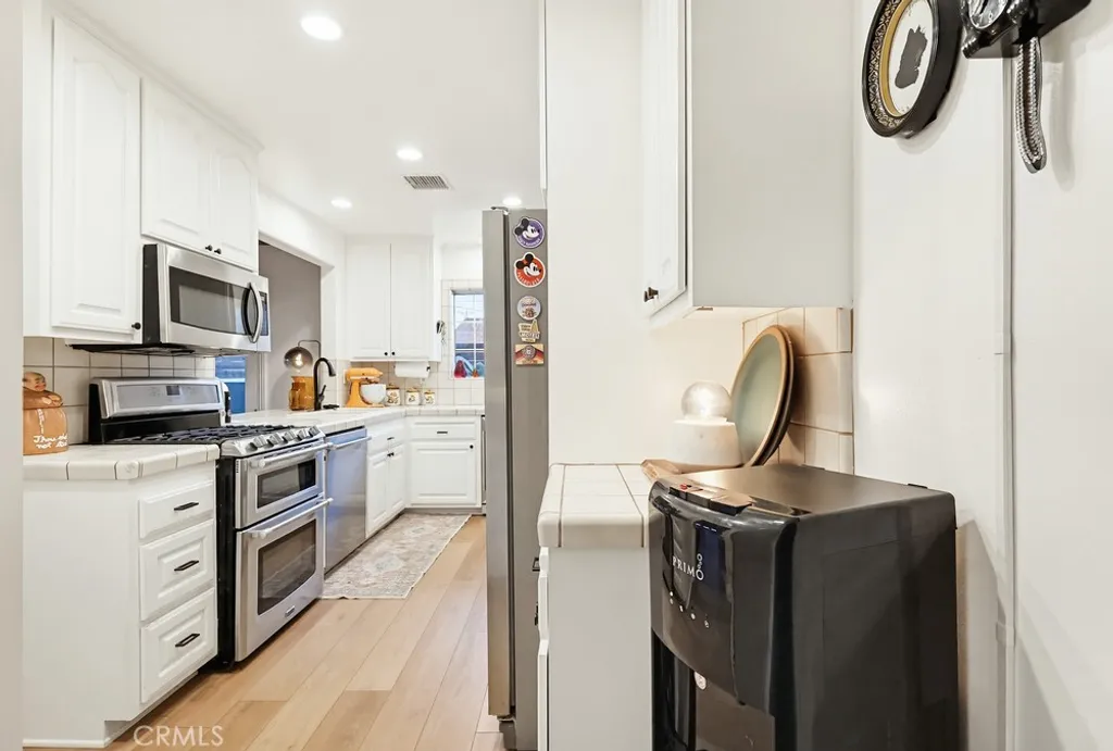 Additional image 43 of 2713 Flangel St, Lakewood, CA 90712