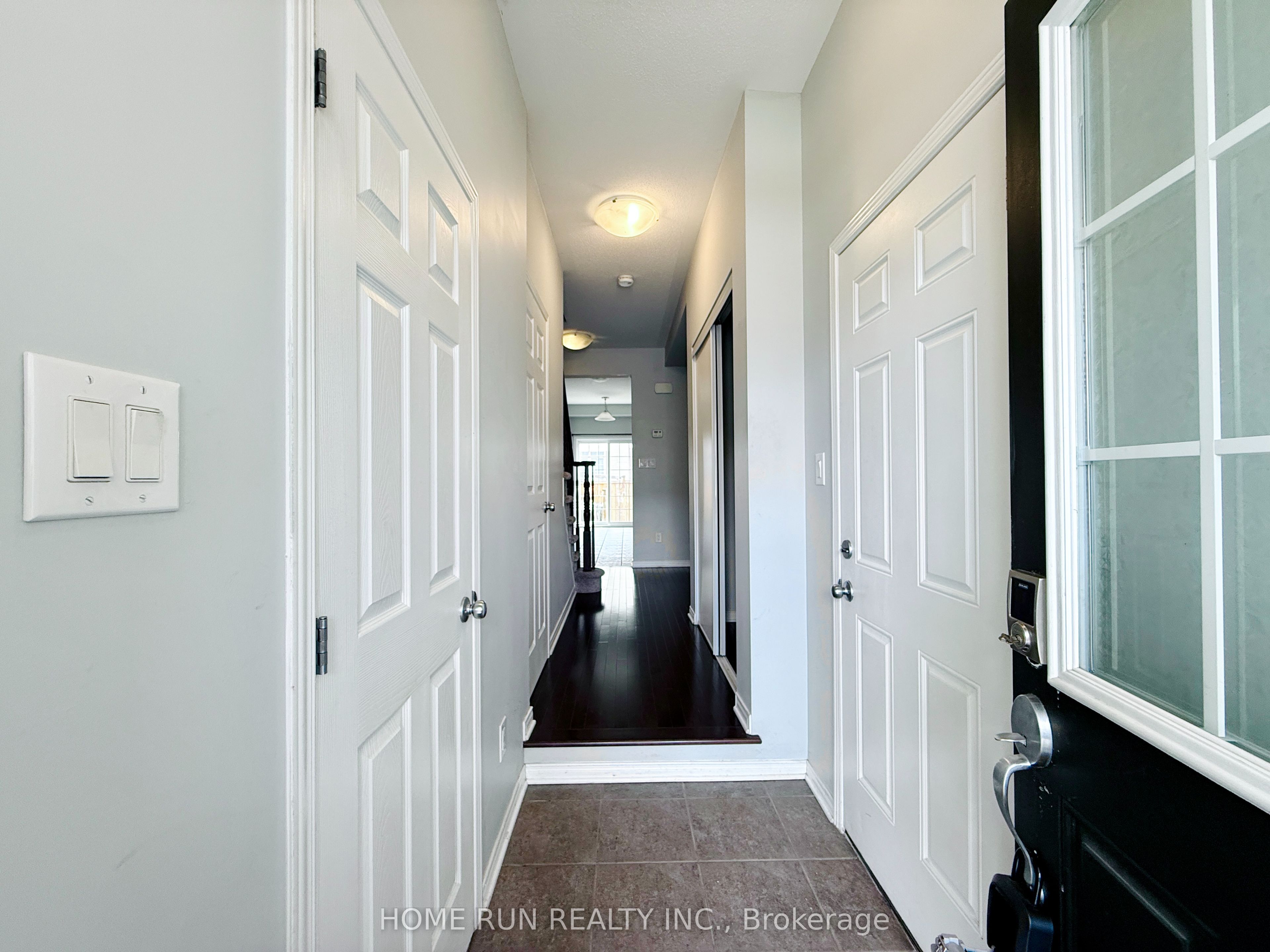 Additional image 4 of 183 Laramie Crescent, Ottawa, ON, K2J 5Y3