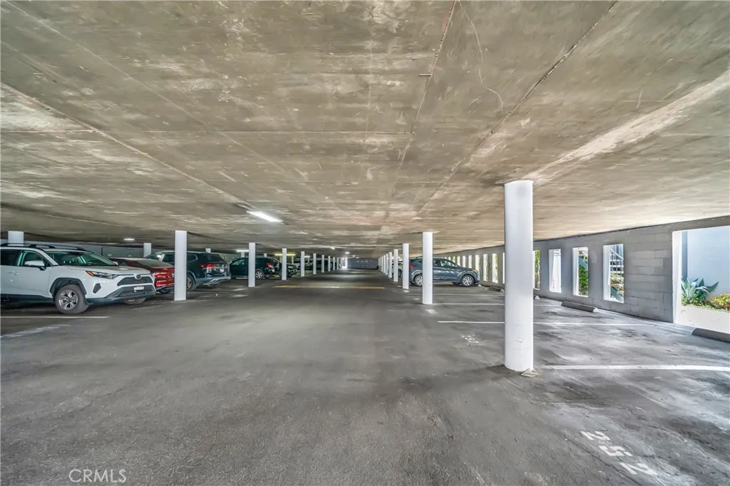 Additional image 27 of 18620 Hatteras Street Unit 247, Tarzana, CA 91356