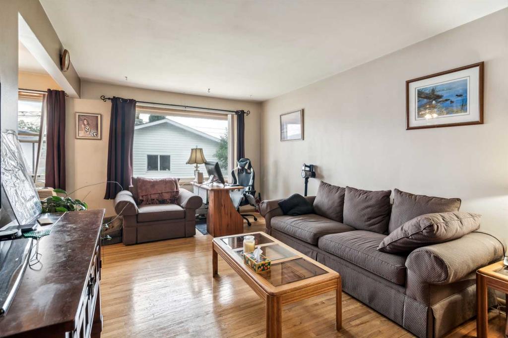 Additional image 5 of 2029 Mountview Crescent NE, Calgary, AB, T2E 5N4