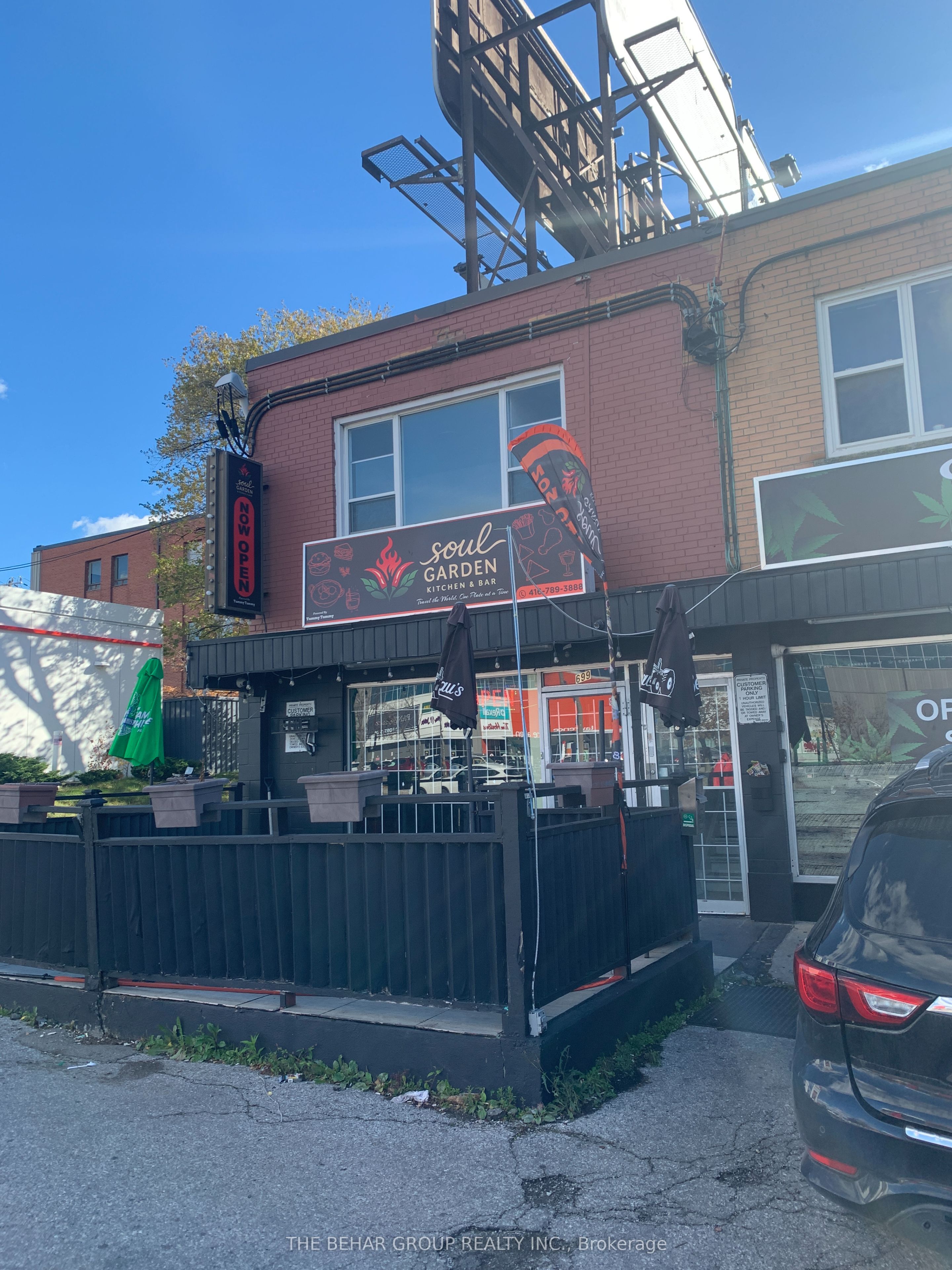 Additional image 2 of Unit A-699 Lawrence Avenue W, Toronto, ON, M6A 1B4