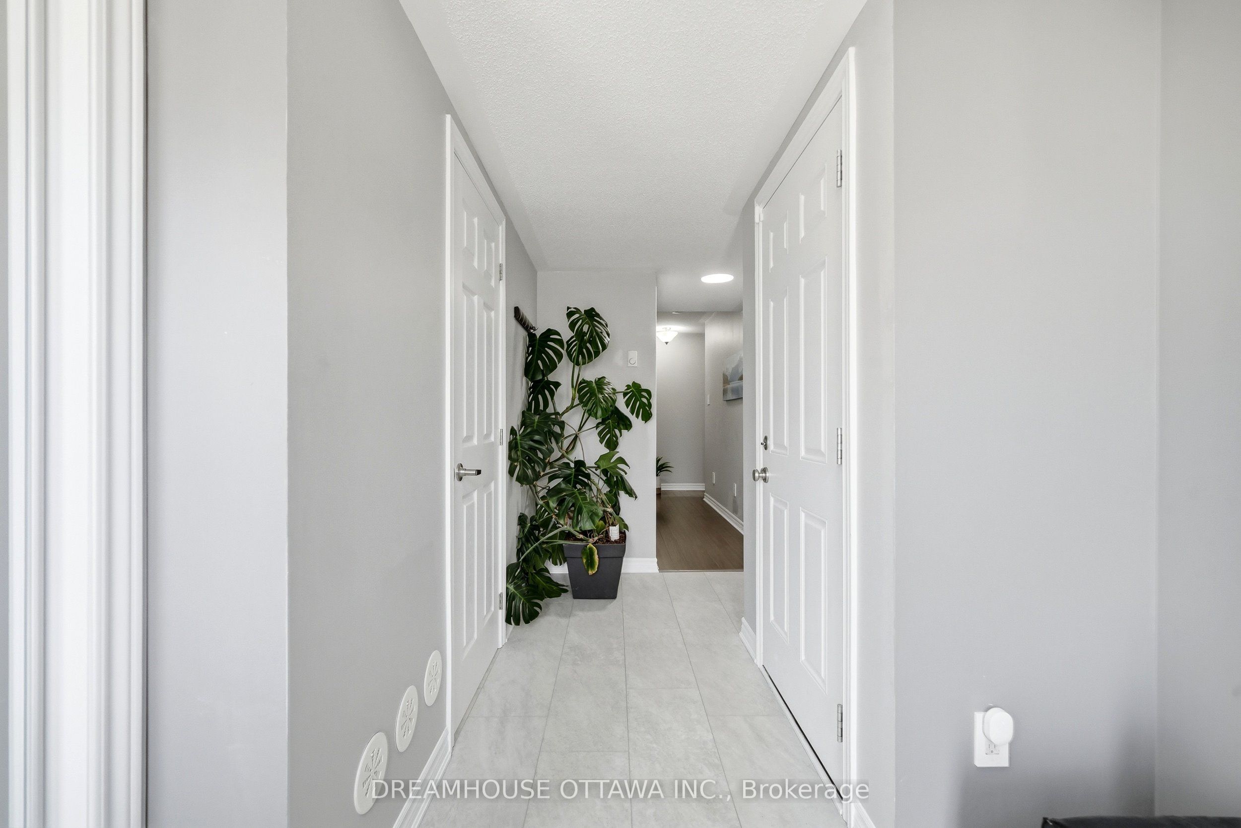 Additional image 4 of 124 Pennant Avenue, Ottawa, ON, K2J 5W6
