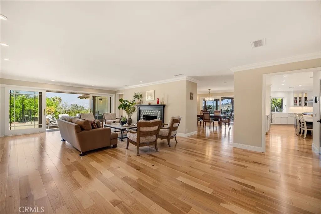 Additional image 47 of 3854 Hampstead Rd, La Canada Flintridge, CA 91011