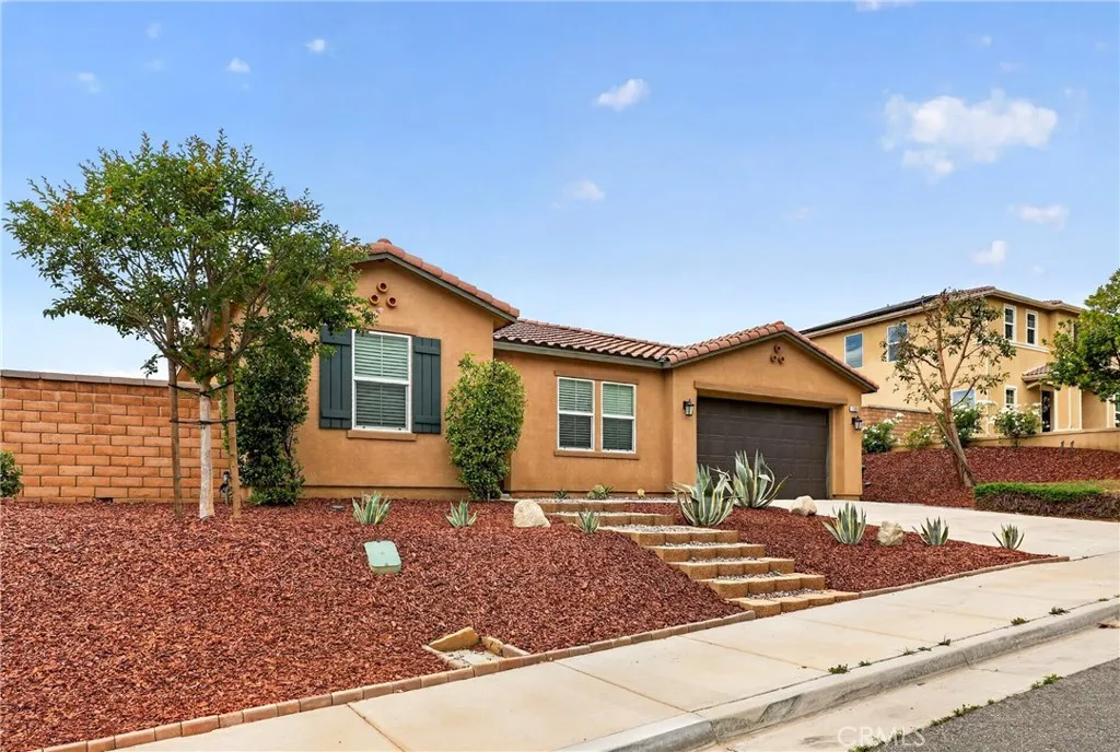 7335 Stockyard Rd, Riverside, CA 92507 photo 2