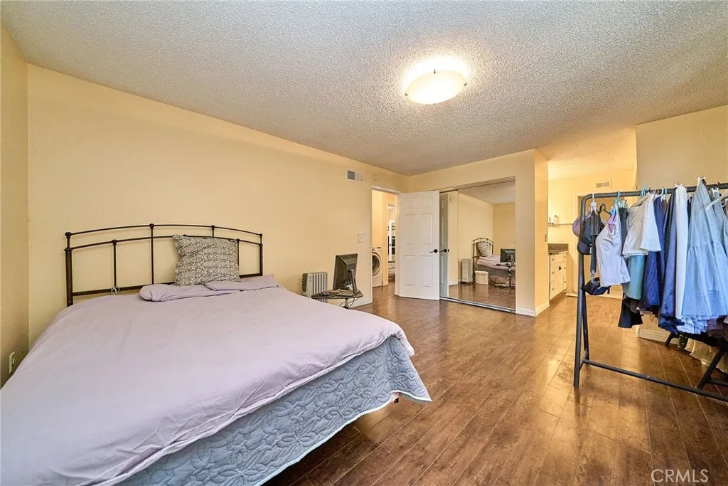 Additional image 22 of 20951 Gault St, Canoga Park, CA 91303