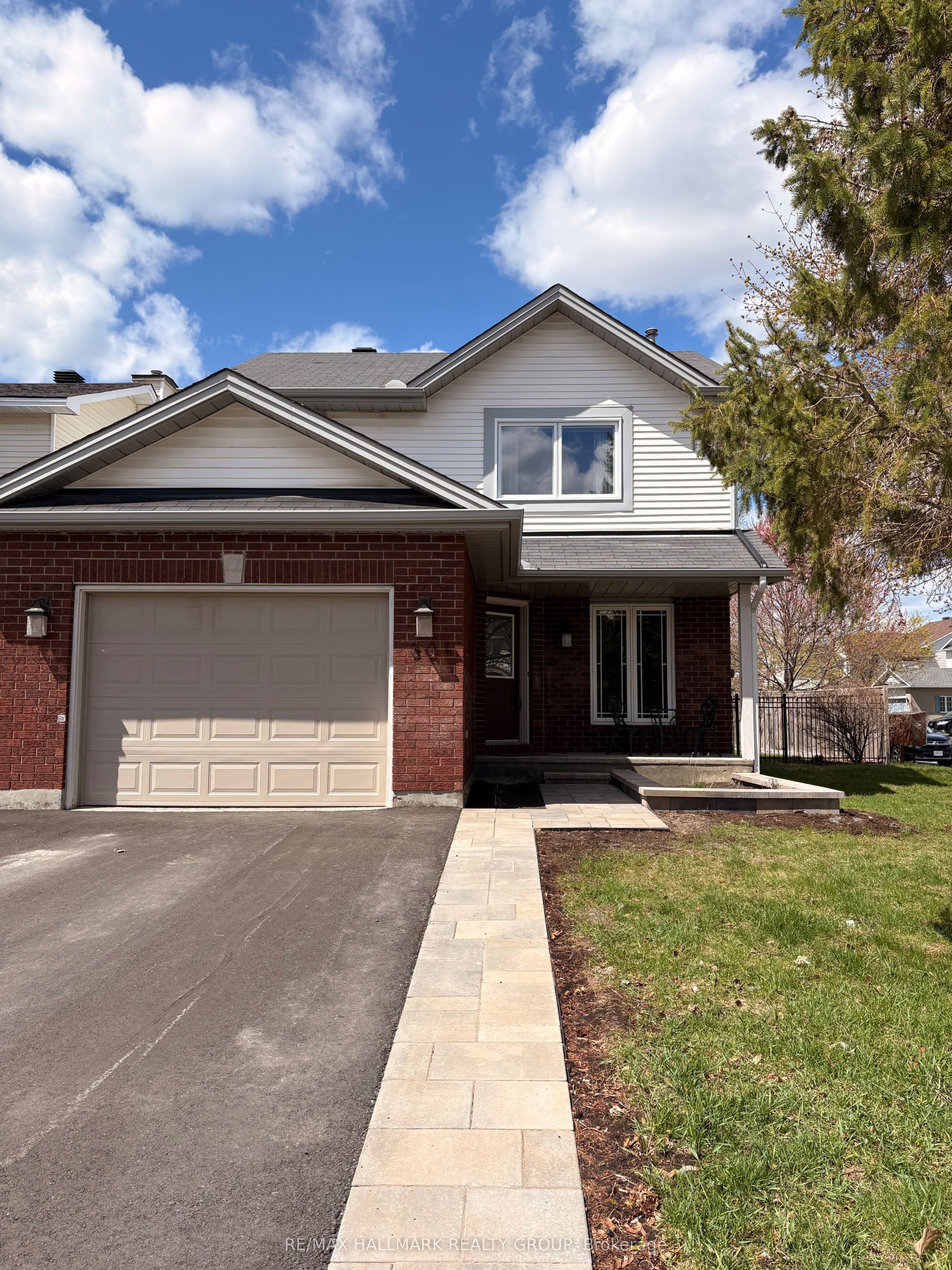Additional image 3 of 301 Tompkins Avenue N, Ottawa, ON, K1E 3X3