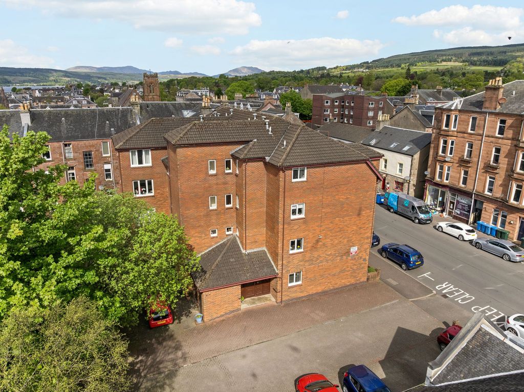 Additional image 3 of 1 bed flat for saleFlat 19 Princes Court, Helensburgh G84