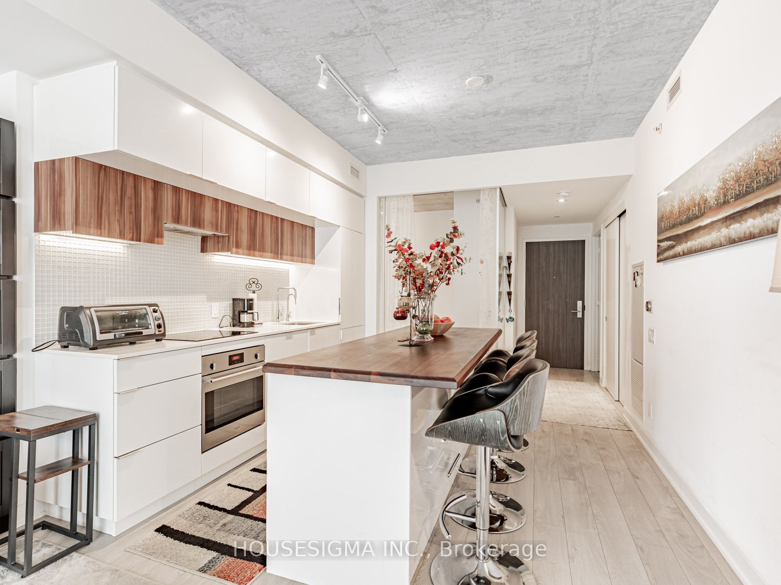 Additional image 4 of 1201-185 Roehampton Avenue, Toronto, ON, M4P 1R4