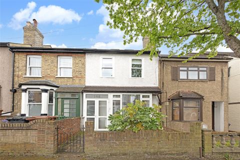 Gloucester Road, Walthamstow, London E17