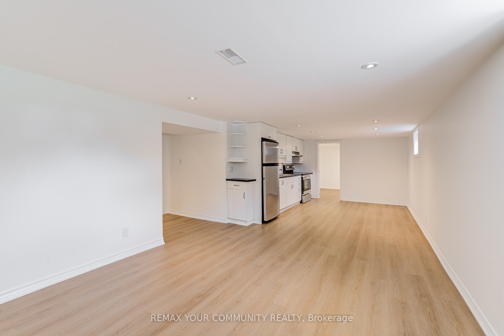Additional image 5 of Bsmt-20 Bonny Lynn Court, Toronto, ON, M1K 3A4