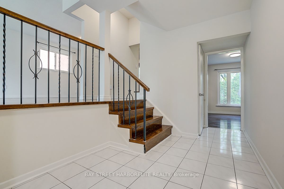 Additional image 4 of 141 Chartland Boulevard S, Toronto, ON, M1S 2R9