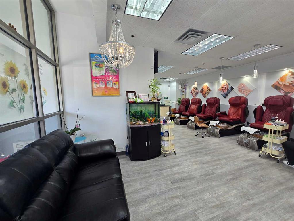 Additional image 5 of 1000 Hamptons Drive NW, Calgary, AB, T3A 6A7