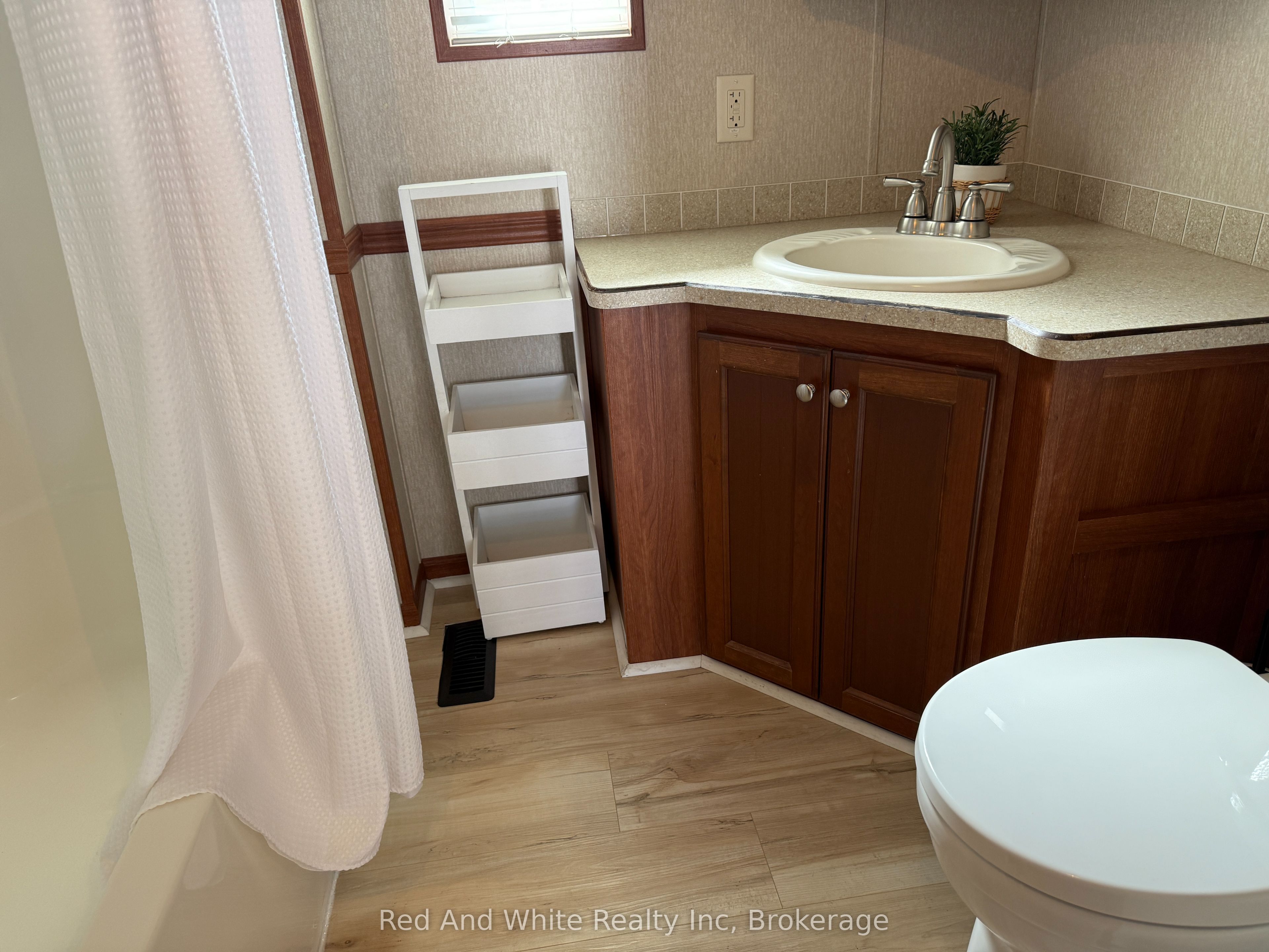 Additional image 6 of 103 Madawaska Trail, Wasaga Beach, ON, L9Z 1X7
