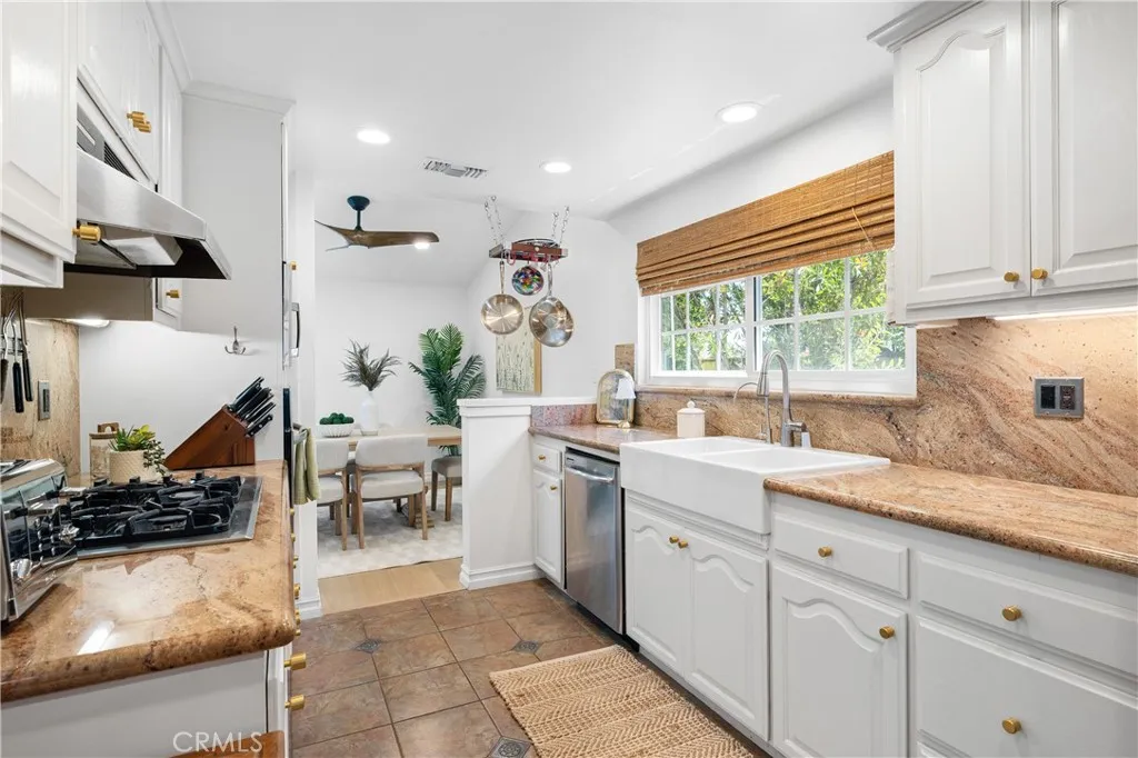 Additional image 69 of 8420 Cozycroft Ave, Winnetka, CA 91306