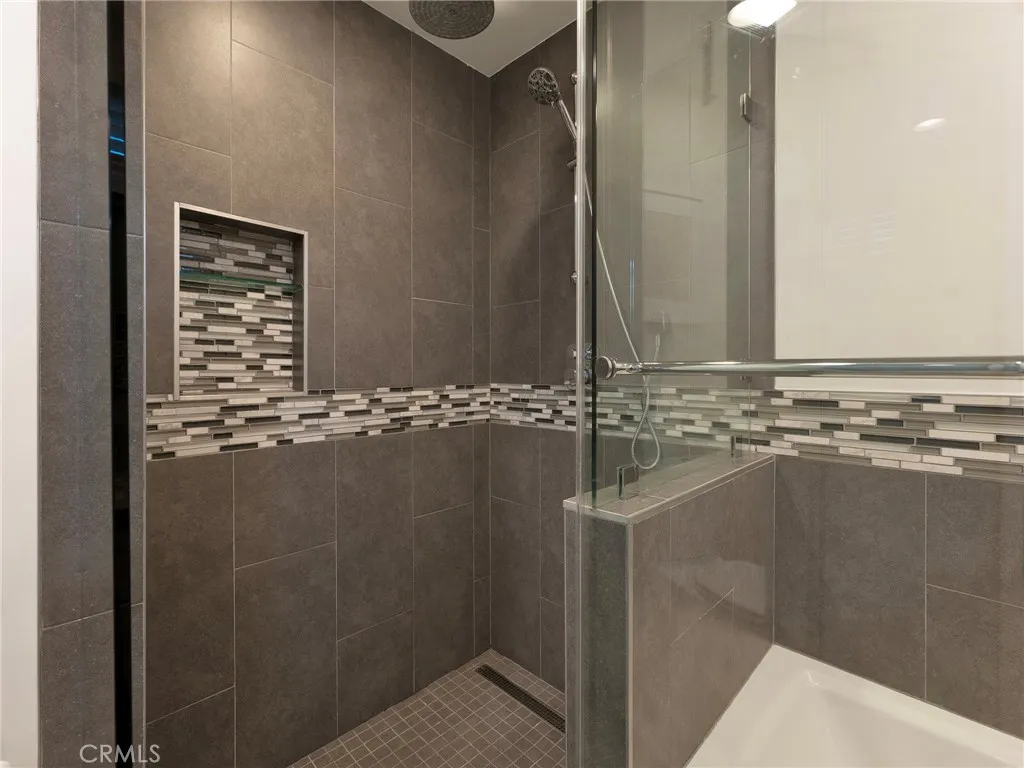 Additional image 60 of 12803 Bloomfield St Unit 2, Studio City, CA 91604