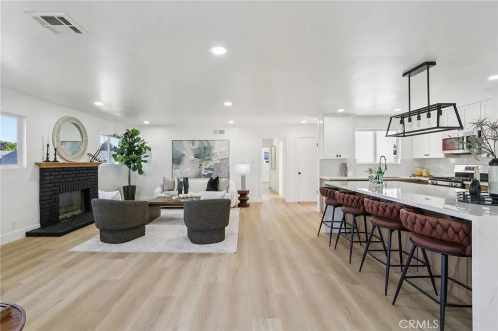 Additional image 9 of 10007 Debra Avenue, Granada Hills, CA 91343
