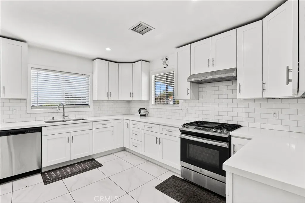Additional image 53 of 13102 Branford Street, Arleta, CA 91331