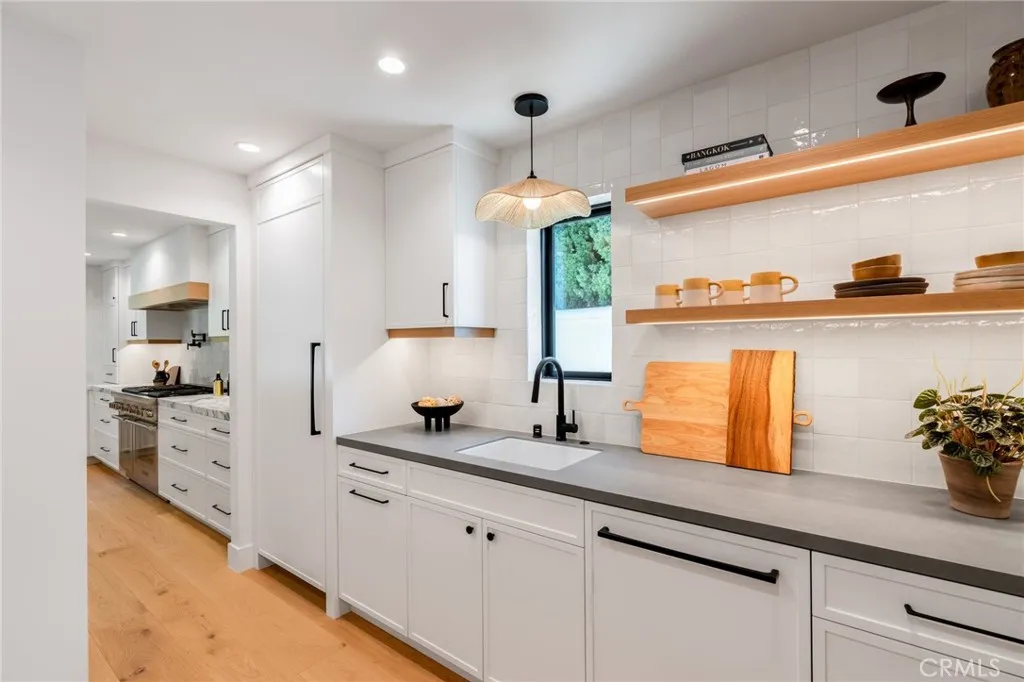 Additional image 12 of 3024 Country Club Dr, Costa Mesa, CA 92626