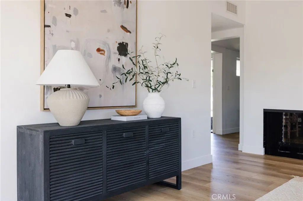 Additional image 19 of 2566 Oxford Ln, Costa Mesa, CA 92626