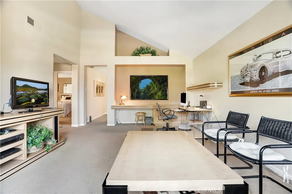Additional image 127 of 24876 Paseo Primario, Calabasas, CA 91302