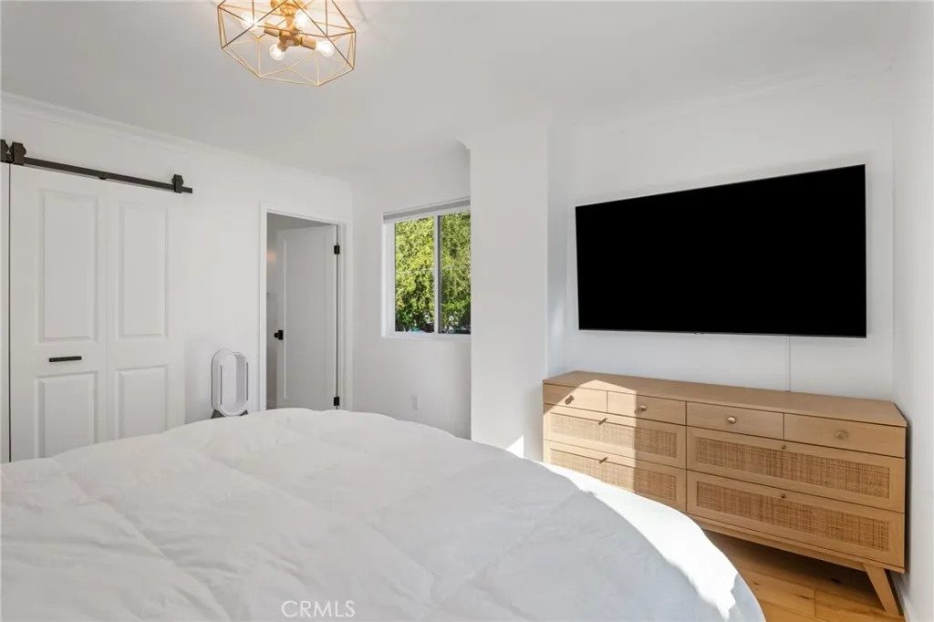 Additional image 16 of 411 Ulysses Street, Los Angeles, CA 90065