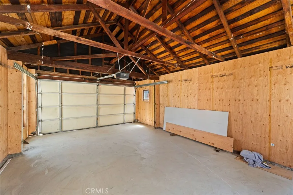 Additional image 76 of 6014 Alviso Ave, Los Angeles, CA 90043