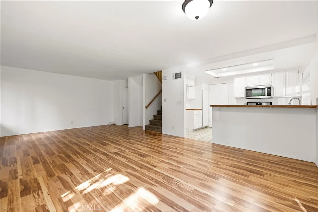 Additional image 8 of 22713 Copper Hill Dr Unit 44, Saugus, CA 91350