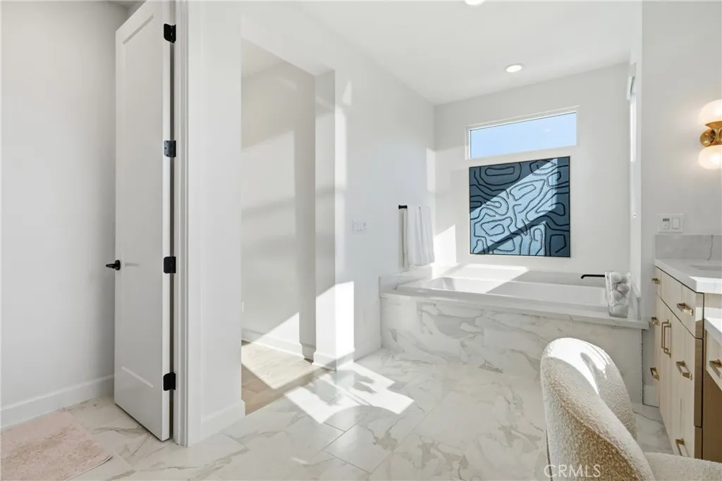 Additional image 103 of 124 Chant, Irvine, CA 92618