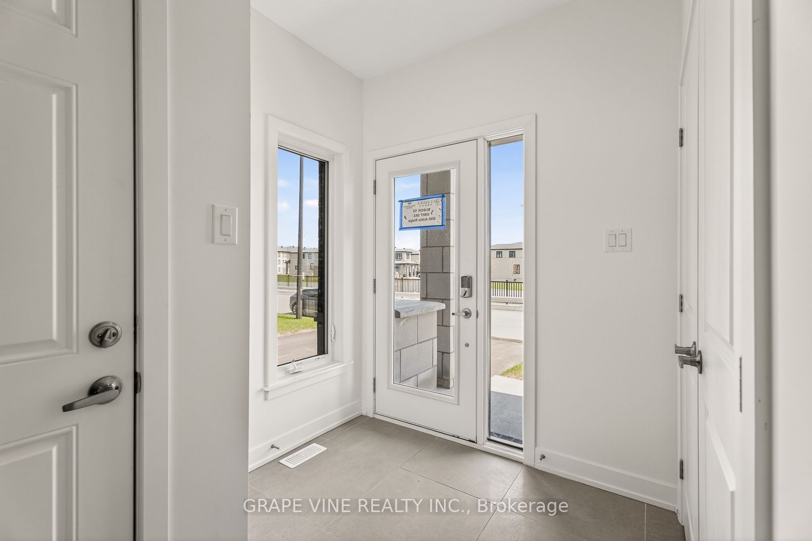 Additional image 5 of 566 Arbia Ridge, Ottawa, ON, K2S 2S4