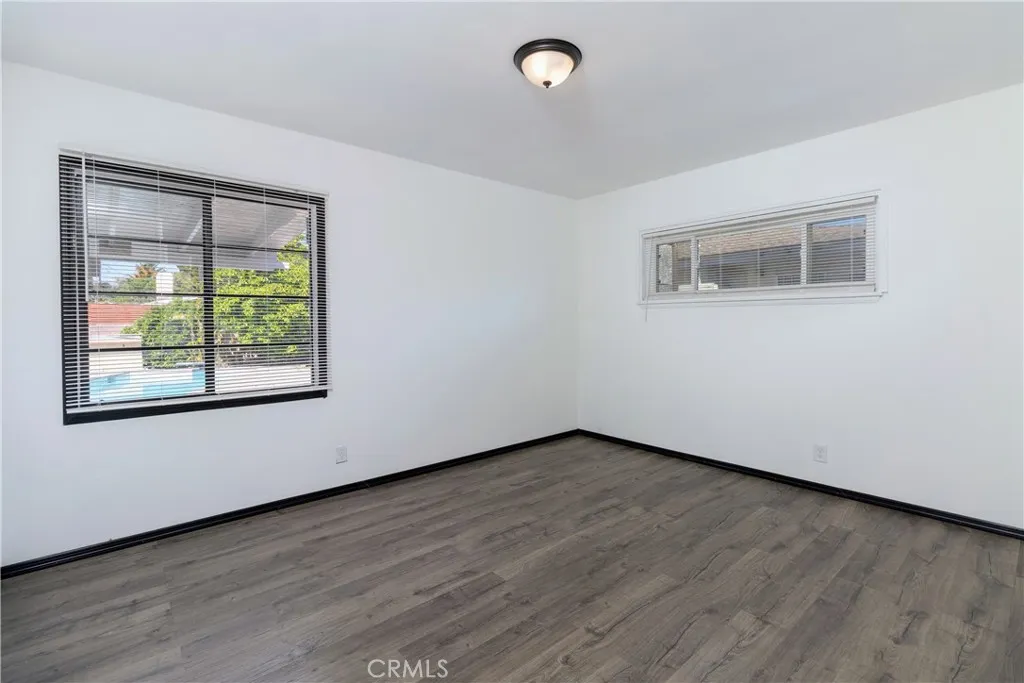 Additional image 56 of 20309 Roscoe Blvd, Winnetka, CA 91306