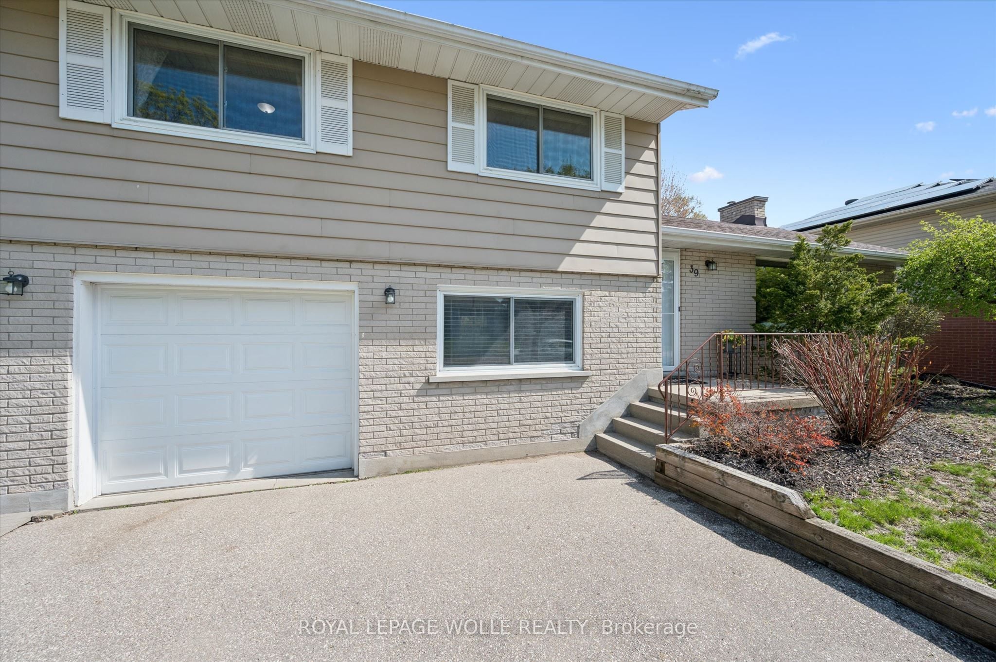 Additional image 4 of 39 Charlotte Crescent, Kitchener, ON, N2B 2K2