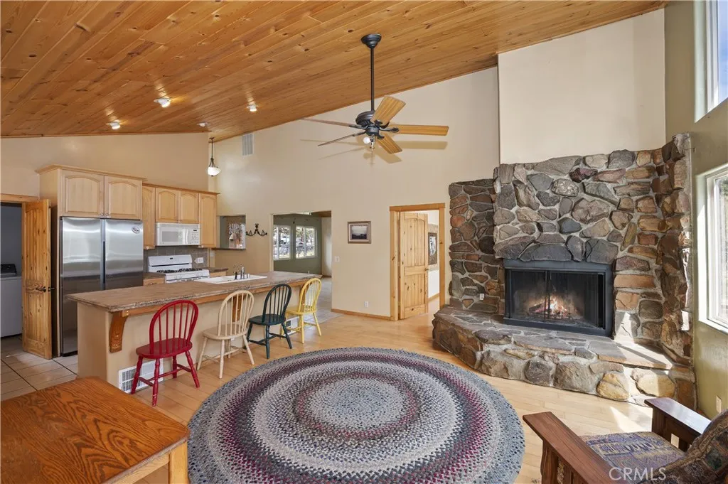 Additional image 51 of 248 Whipple Dr, Big Bear City, CA 92314