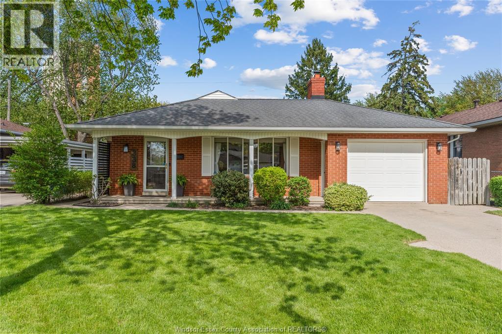 338 Betty Drive, Windsor, ON, N8S3W8
