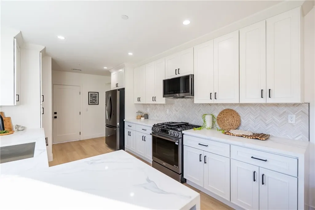 Additional image 44 of 1719 Landis St, Burbank, CA 91504