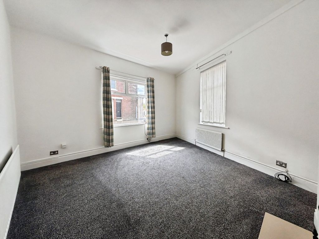 Additional image 2 of 2 bed flat for saleCollingwood Street, South Shields NE33