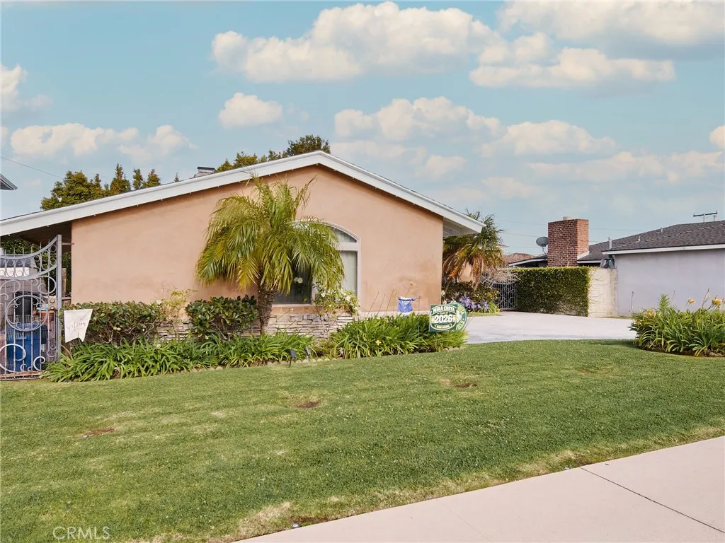 Additional image 38 of 864 Maryland St, El Segundo, CA 90245